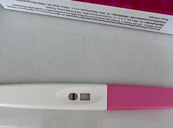 Prečo namiesto menštruácie špiním a test je negatívny?