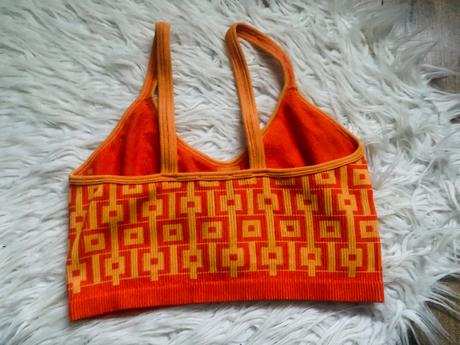 Športové elasticke topy, zara,m