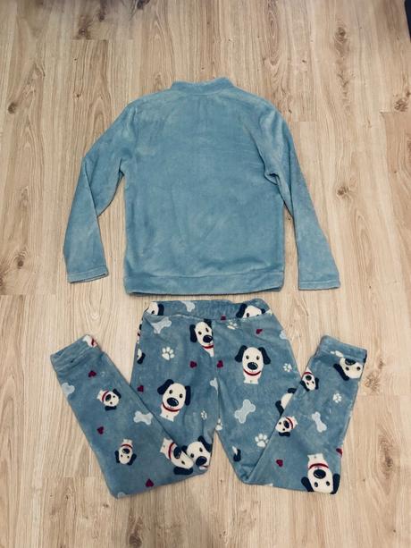 Mäkučké pyžamo talianskej značky daunex, pc 35 eur, s