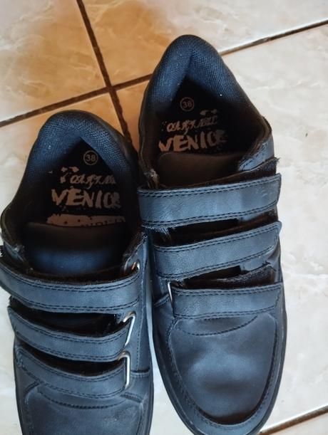 Nové čierne tenisky venice, 38