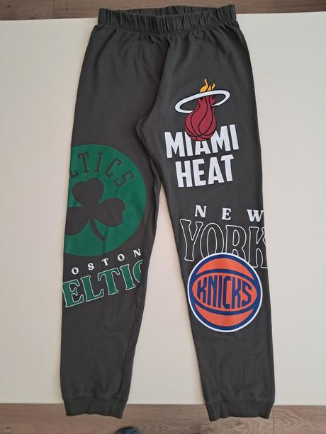 Pyžamo zara nba v.140, zara,140