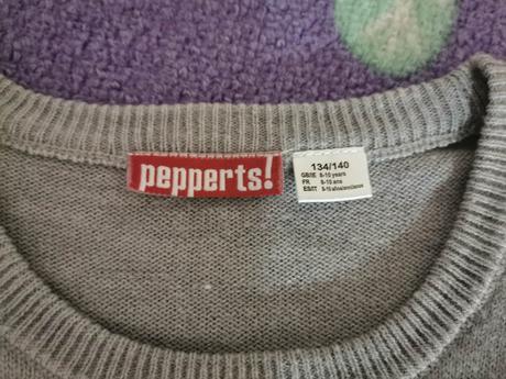 Svetrík s tučniakom, pepperts,134