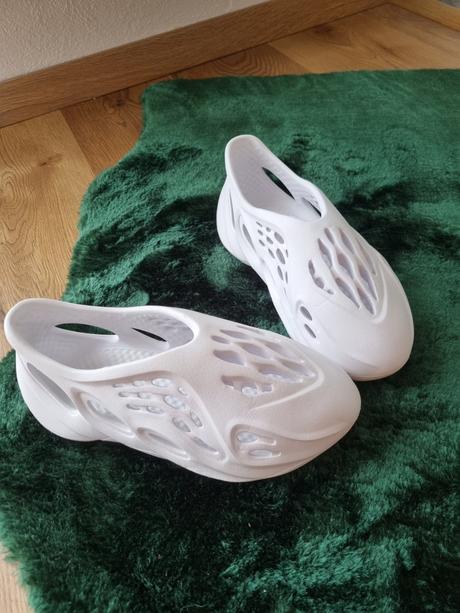 Yeezzy foam bez chybičky, adidas,35