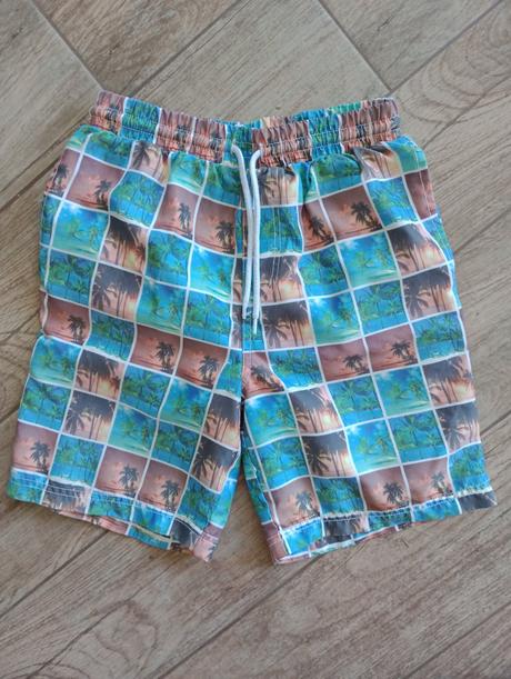 Kraťasy, reserved,140