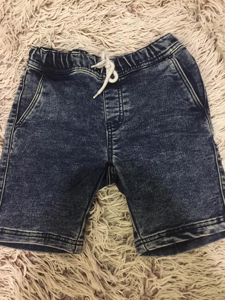 Tmavé kraťasy, kiki&koko,134