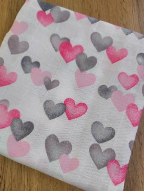 Bavlnená plienka ružové srdiečka, 