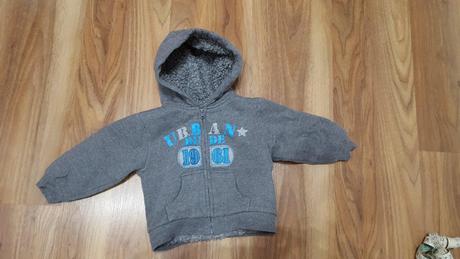 Vyteplena mikinka, early days,86