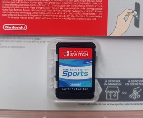 Nintendo switch sports + leg strap, 