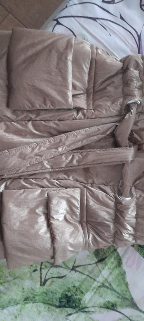 Krásna dámska vesta teplá, zlatá farba veľ 36, 36