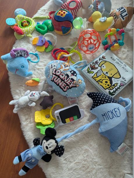 Balík hračiek pre bábätko, 