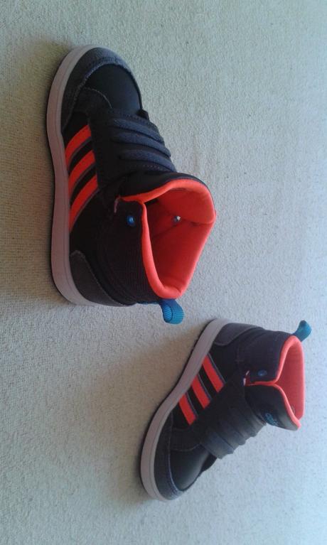 Botasky adidas, adidas,23