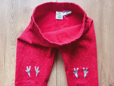 Vianočné legínky, 104