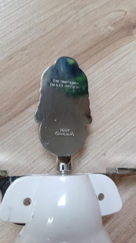 Vývvrtka homer simpson, 