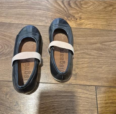 Baleríny 24 bisgaard, 24