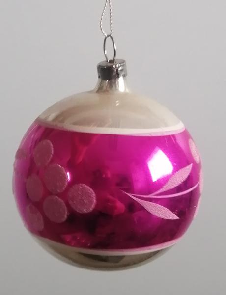 Retro vianočné gule na stromček,