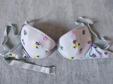 Podprsenka s, 75b, benetton,75b