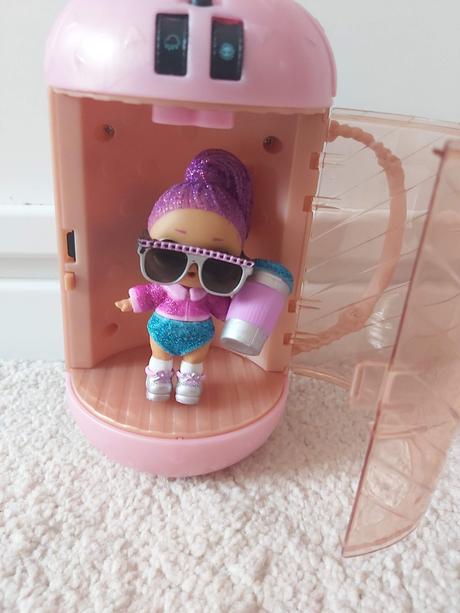 Predám bábiky lol,