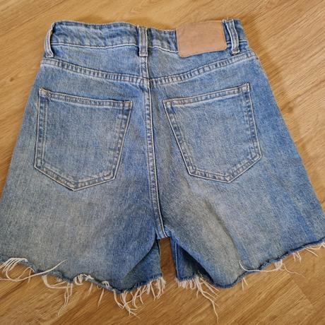 Kraťasy riflové so strapcami, h&m,34