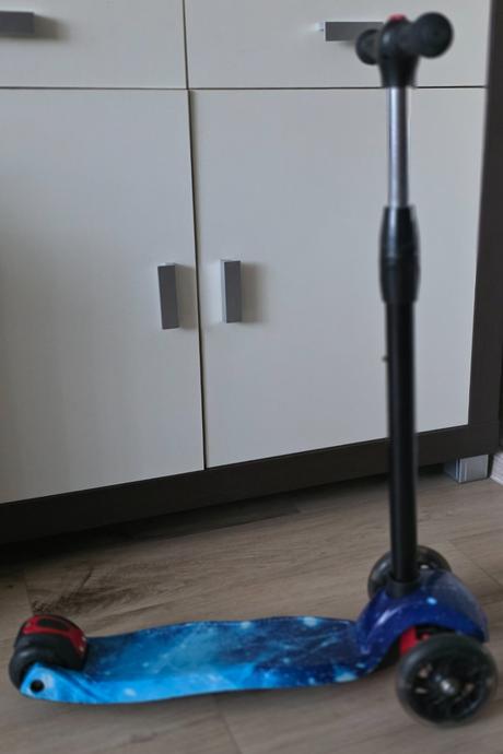 3kolesová kolobežka led,
