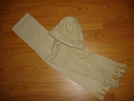 Čiapka a šál, items,104