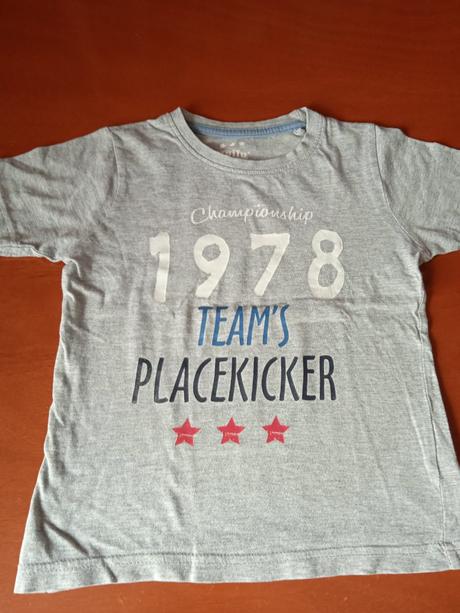 Tričko 104/110, lupilu,104