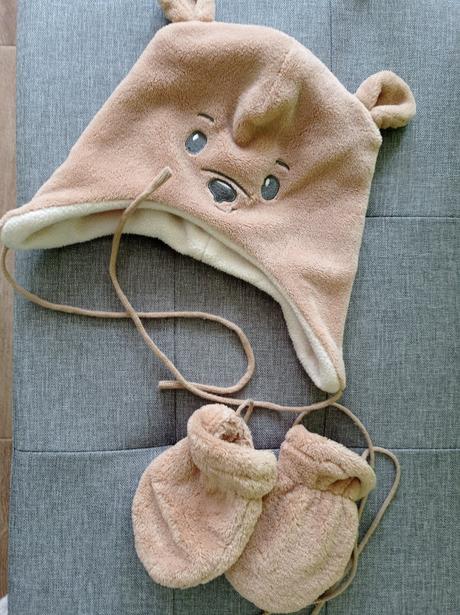 Čiapka +rukavice, 52