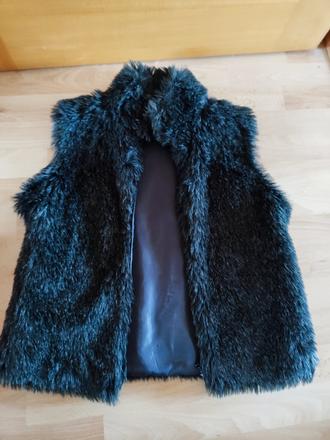 Kožušinova vesta, m