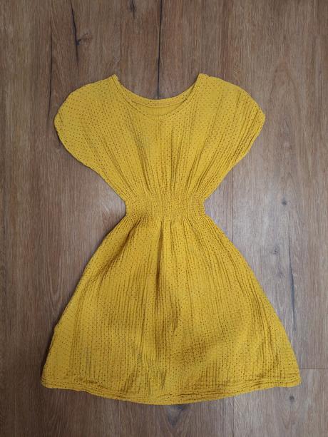 Mušelínové šaty, 116