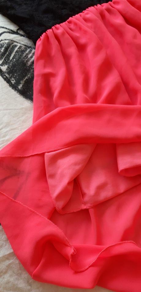 Čierno-ružové šaty, m