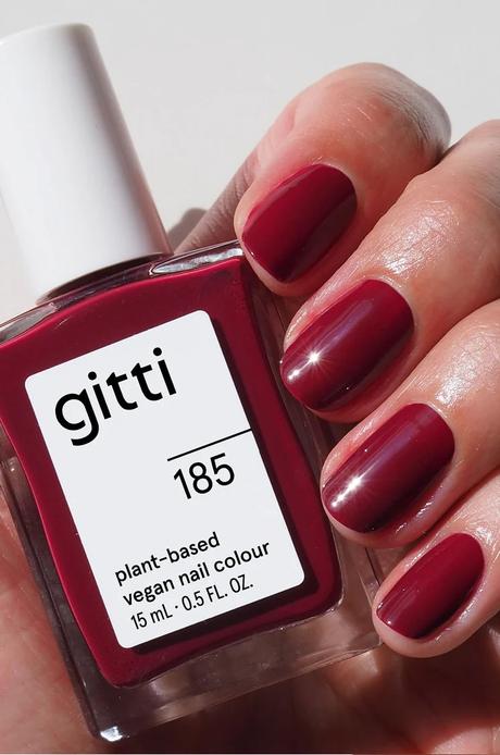 Gitti vegansky lak na nechty odtien 147 a 185-15ml,
