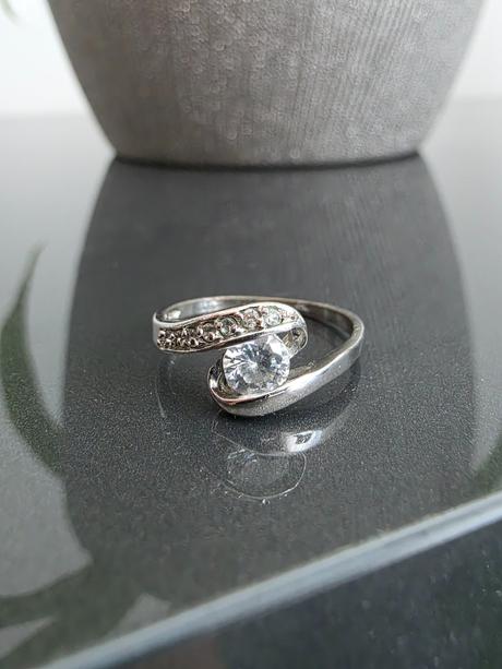 Pozlátený prsteň,