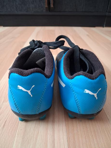 Kopačky a botasky v.32, puma,32