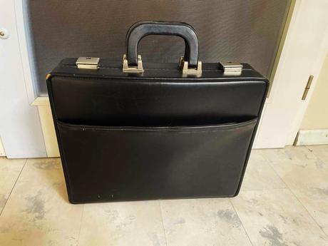 Retro starý kufrík, 