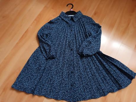 Roztomilé šatičky, zara,122