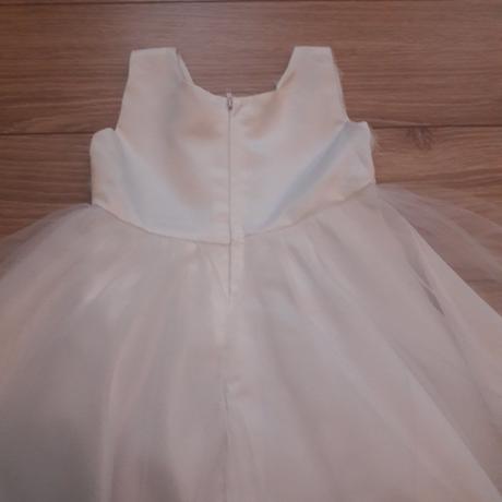 Dievčenské spoločenské šaty, 