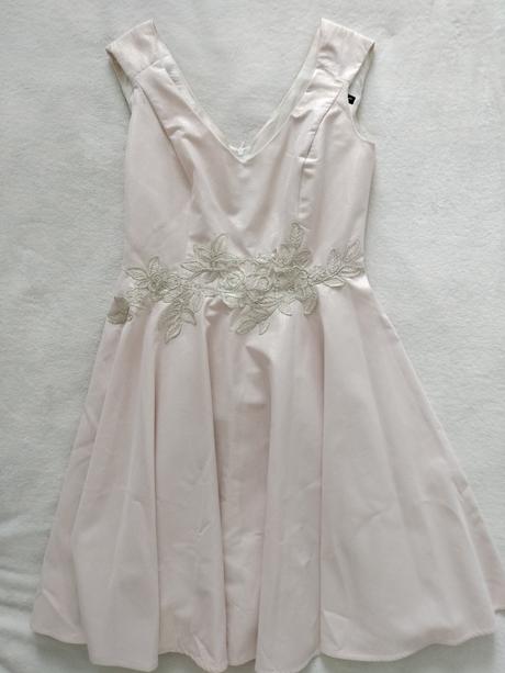 Spoločenské šaty, m