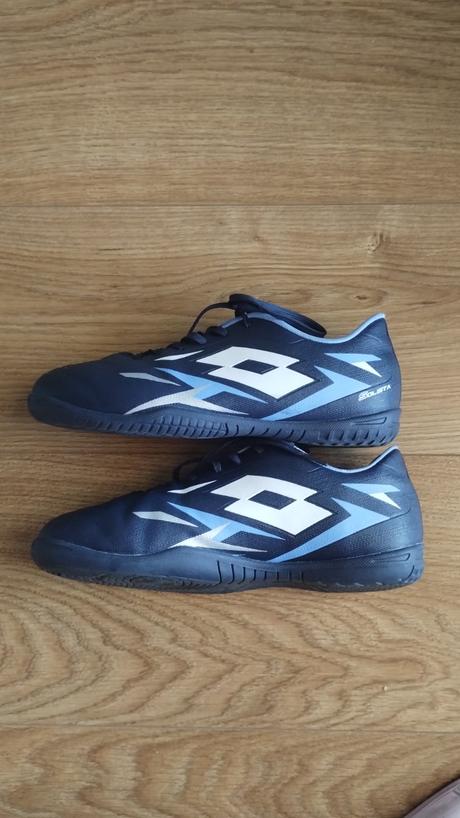 Halové tenisky, lotto,38