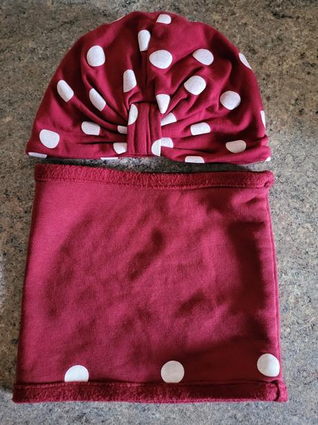 Čiapka-turban a nákrčník, 92