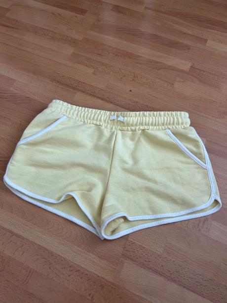 Dievčenské šortky, primark,134