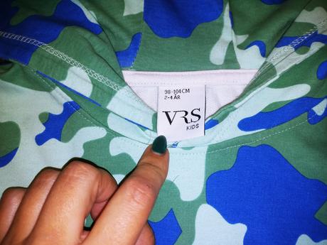 104 army mikina, 104