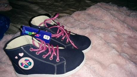 Nenosené topánočky, lupilu,26