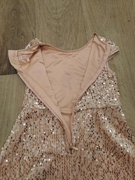 Flitrované šaty, c&a,122