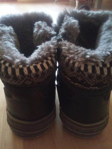 Super teplé topánky super stav, 31