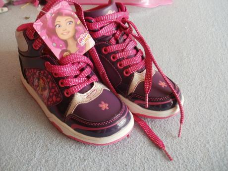 Nove poltopanky mia, 35