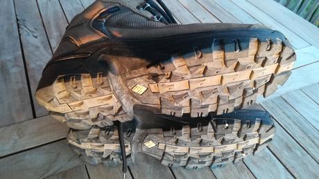 Vysokohorská turistická obuv, 37