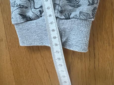 Chlapcenske dino teplaky, 128