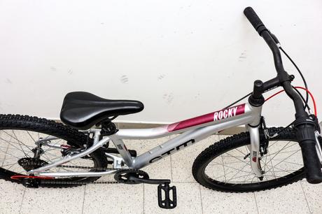 Predám juniorský bicykel ctm rocky hliník, ctm,24