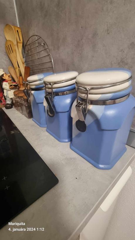 3x velke keramicke dozy,