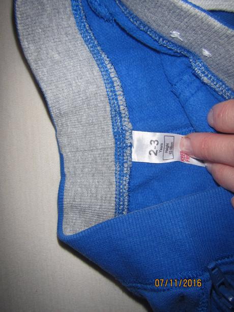 Pekne teplaky 2/3 roky, 86