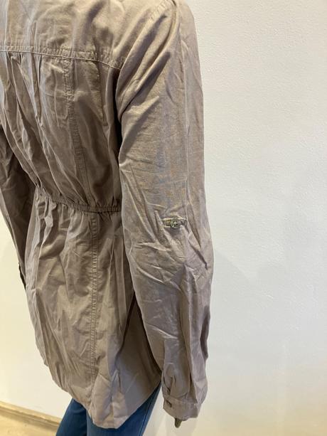 Dámska kosela predĺžená sivá clochouse (m), clockhouse,m